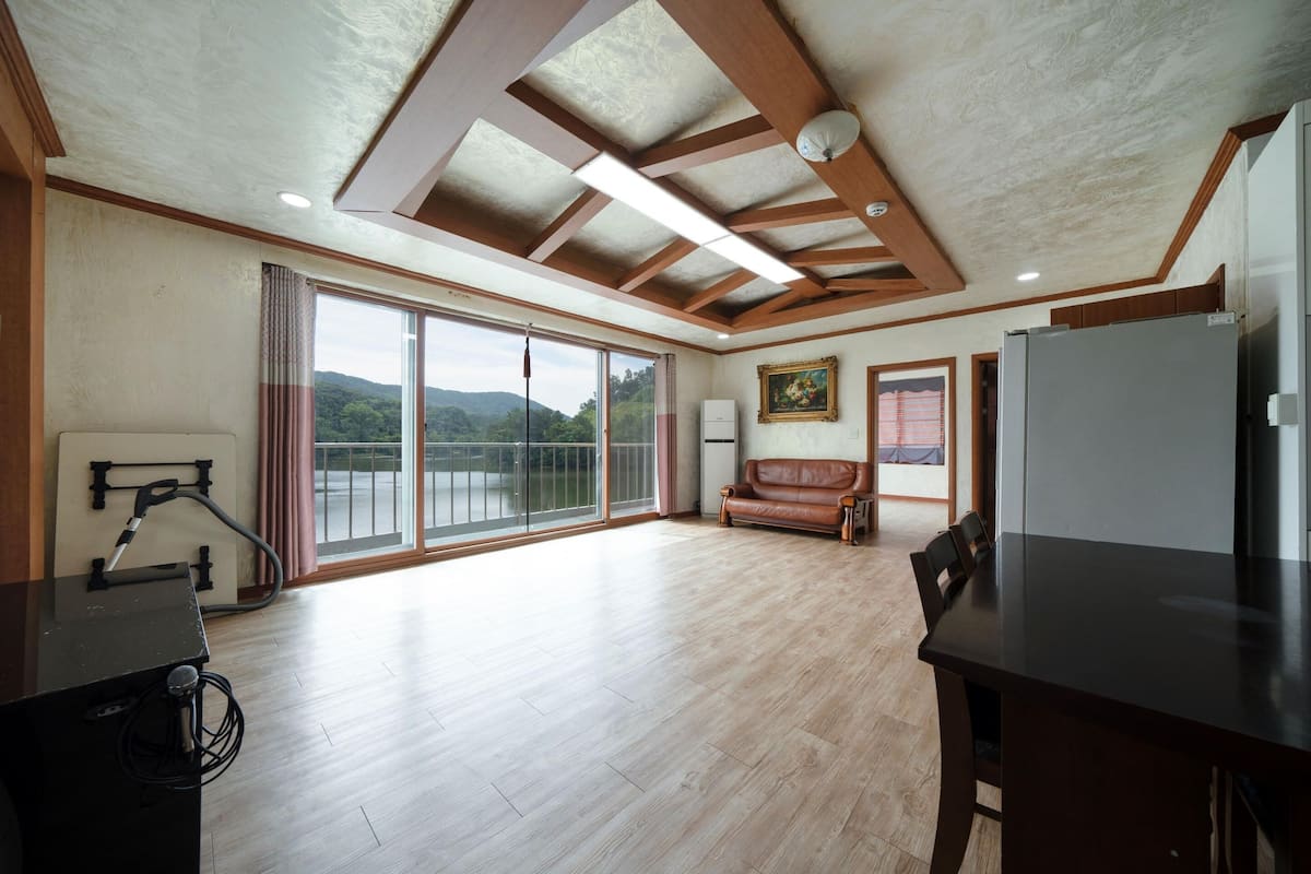 Basic Room, 2 Bedrooms (haneul) | 1 bedroom, free WiFi