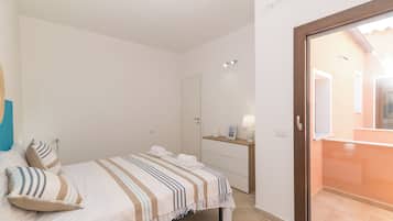 Family Apartment, Multiple Bedrooms (Appartamento Rosmarino In The City)