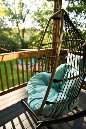 Property grounds - Hillside Retreat-Sleeps 8, Hot Tub, Fire Pit. (Rossville)