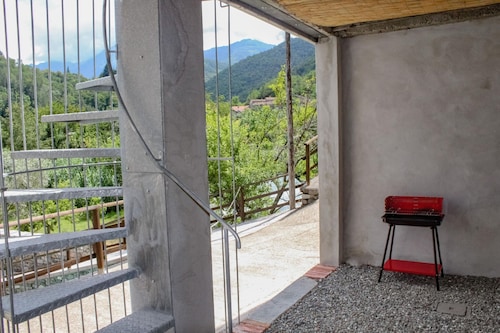 Apartment in Casola near Torre di Casola