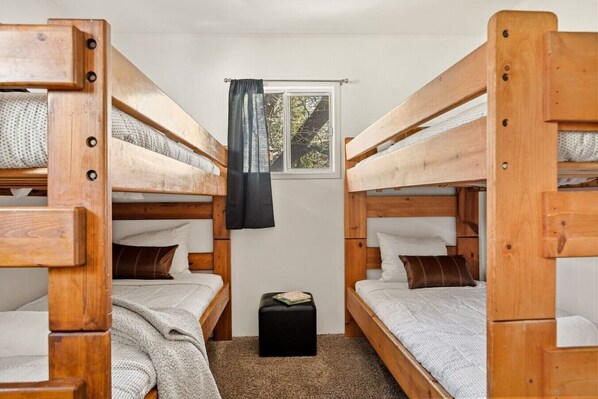 Desk, iron/ironing board, WiFi (free), bed sheets