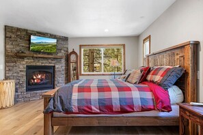 4 chambres, fer et planche à repasser, Wi-Fi, literie fournie