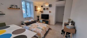 6 habitaciones y ropa de cama