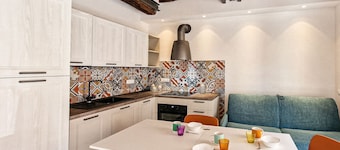 Apartment 'Campo City Center' with Private Terrace, Balcony and Air Conditioning