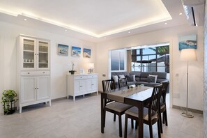 Interior - Apartment 'Tranquilidad 300m To Beach' with Private Terrace, Shared Garden and Wi-Fi (Puerto del Carmen, Tias)