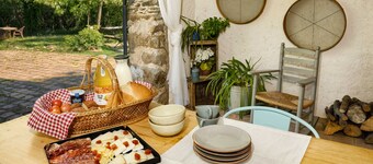 Masia 'El Celler - Can Bonet' with Mountain Views, Shared Pool and Wi-Fi