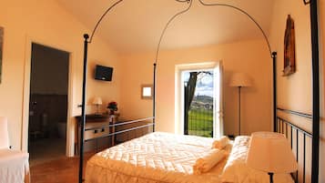 8 Schlafzimmer, kostenloses WLAN, BettwÀsche