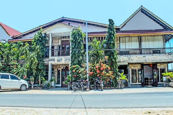 Front of property - Hotel O Yotowawa NearBukit Cinta (Kupang)