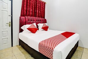Bureau, Wi-Fi gratuit, draps fournis