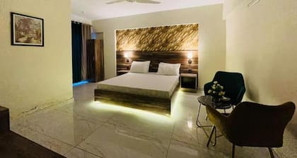 Tulip Hotel & Apartments - DHA