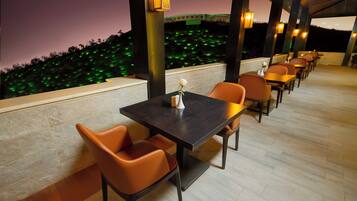In-room safe, blackout curtains, iron/ironing board, free WiFi