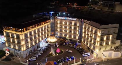 Cloud City Hotel