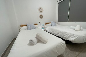 2 bedrooms, WiFi, bed sheets - Cangrejo House en Caleta de Famara (Caleta de Famara)