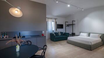 Suite Junior, dapur kecil, pemandangan kebun | Teras/patio