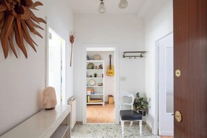 Interior - Flat with Balcony • Kitchen | WiFi | Sea | Shops (Lido di Ostia)