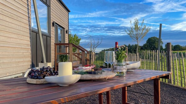 Outdoor dining - Tiny House Alpakablick - including free alpaca meet & greet (Rhede)