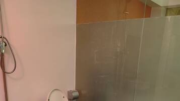 Body treatments, hot stone massages, Thai massages, body scrubs, facials
