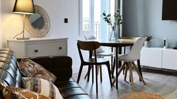 Fernseher, Netflix, Streaming-Dienste