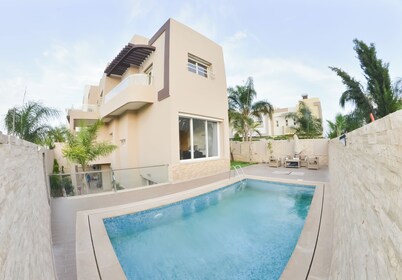 Villa Indépendante Avec Piscine