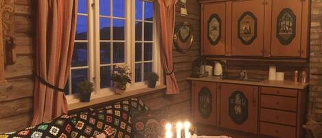 Basic Cabin