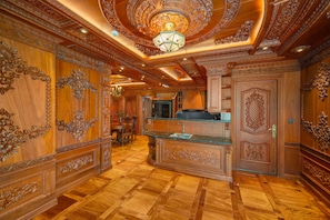 Executive Apartment | 1 bedroom, minibar, desk, laptop workspace
