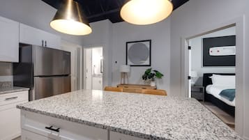 1 bedroom, desk, iron/ironing board, WiFi