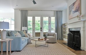 TV, fireplace, offices - Adair Say by Minty Living (Atlanta)