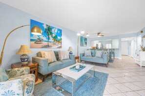 TV, offices - Beachfront condo w/ pool & hot tub (Cocoa Beach)
