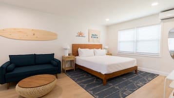 Iron/ironing board, travel crib, WiFi, bed sheets