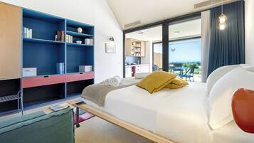 14 slaapkamers, een strijkplank/strijkijzer, reisbedje, gratis wifi