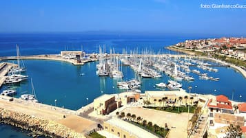 Marina