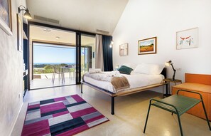 14 Schlafzimmer, Bügeleisen/Bügelbrett, Reisekinderbett