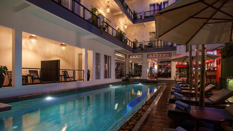 SAKABAN Suite