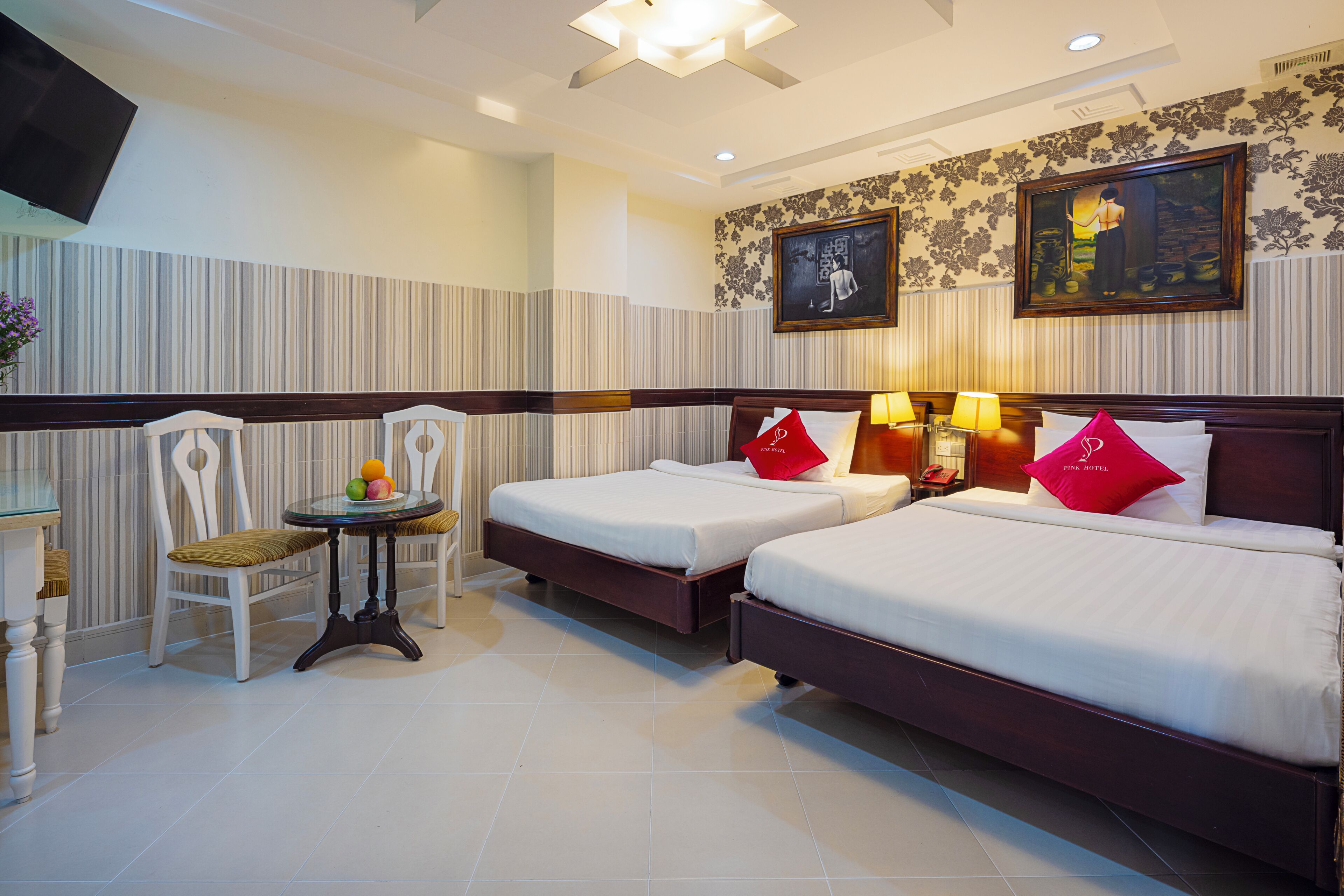 Deluxe Double Room, 1 Double or 2 Single Beds | Desk, free WiFi, bed sheets