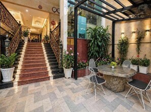 Exterior - Pink Suite Saigon Hotel (Ho Chi Minh City)