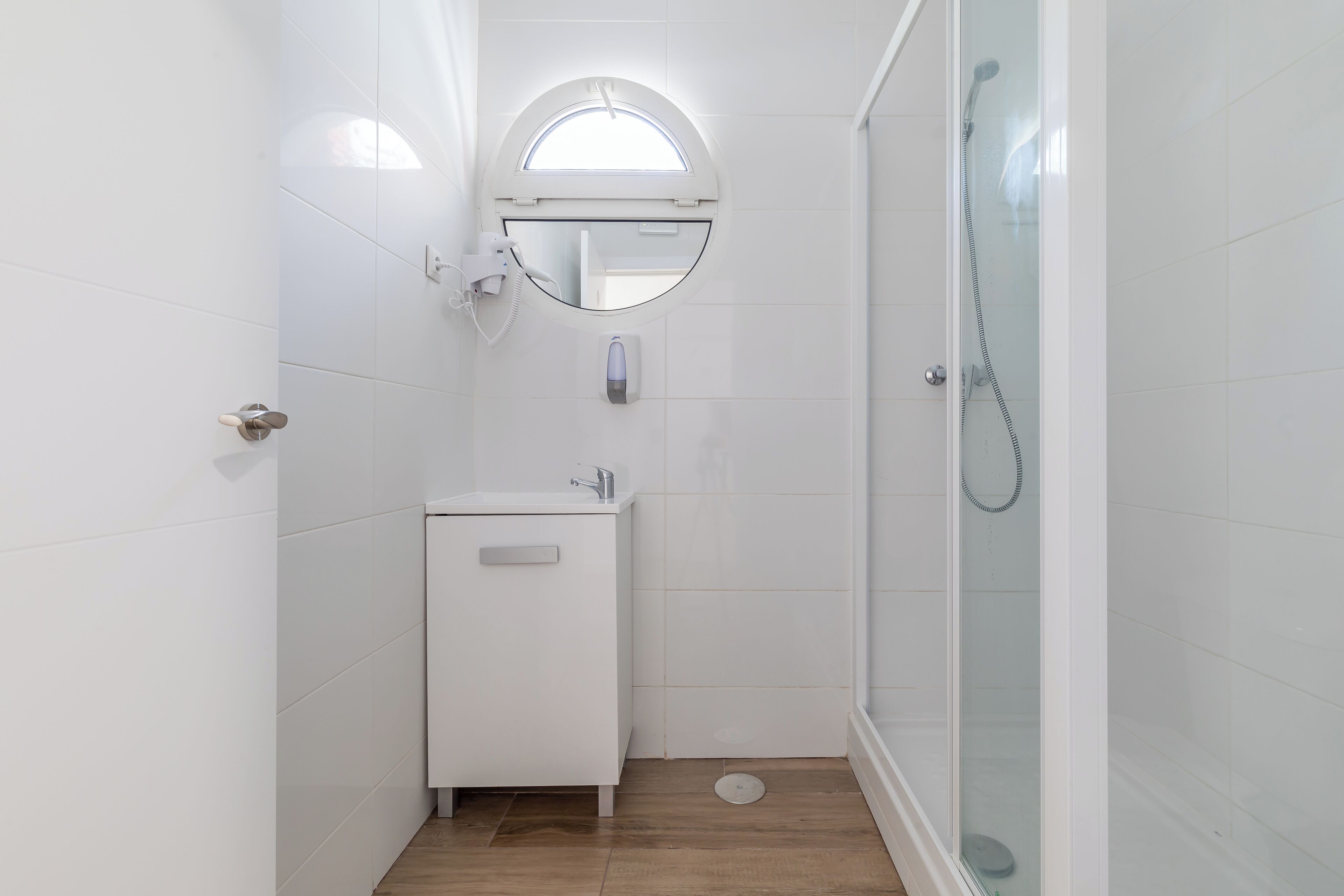 Photo - AYZ Joaquín Pol - Auto check-in property