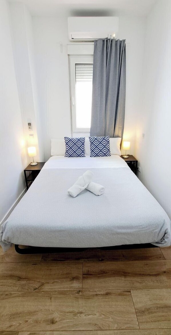 ألحفة محشوة بالريش وواي فاي مجانًا