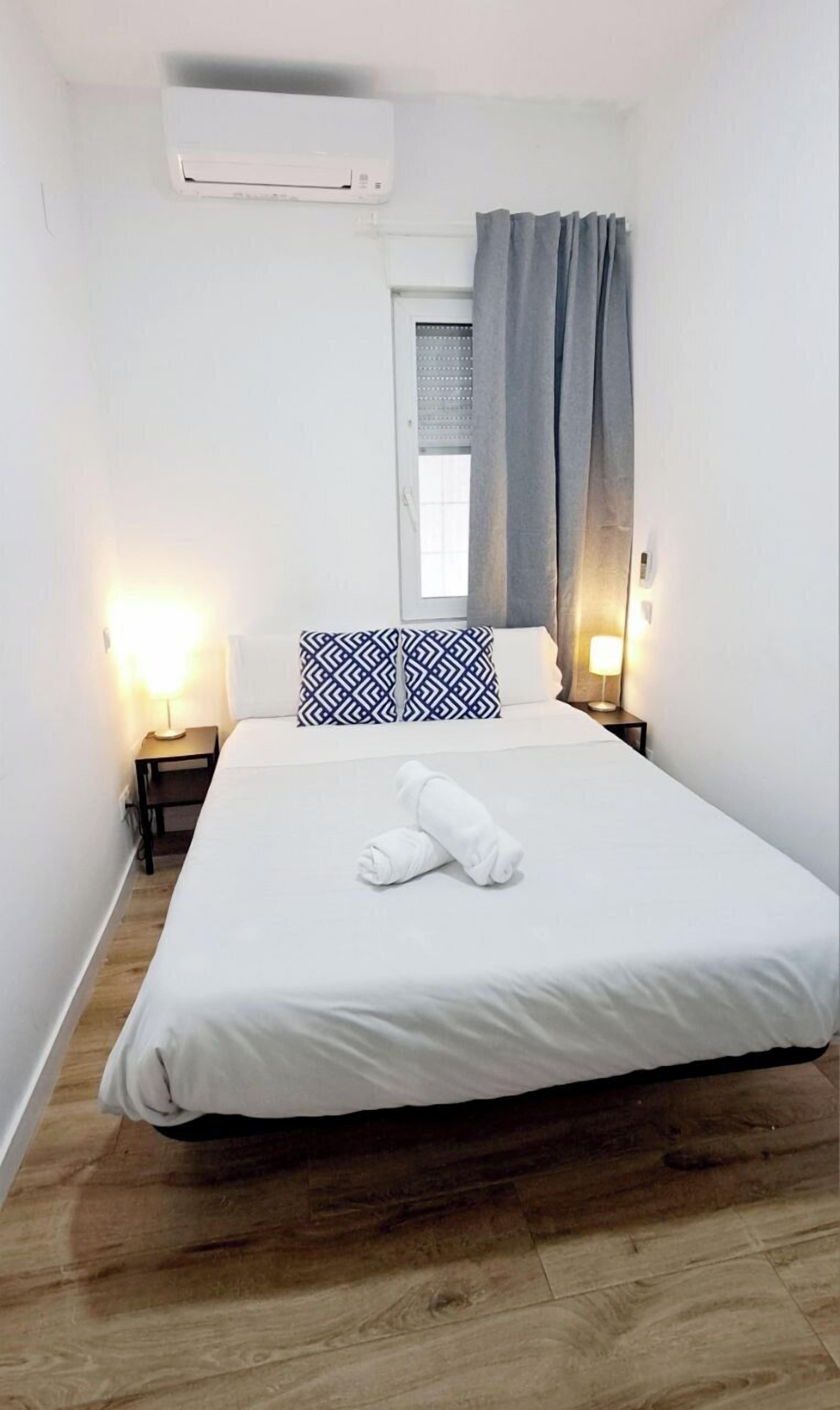 Photo - AYZ Joaquín Pol - Auto check-in property