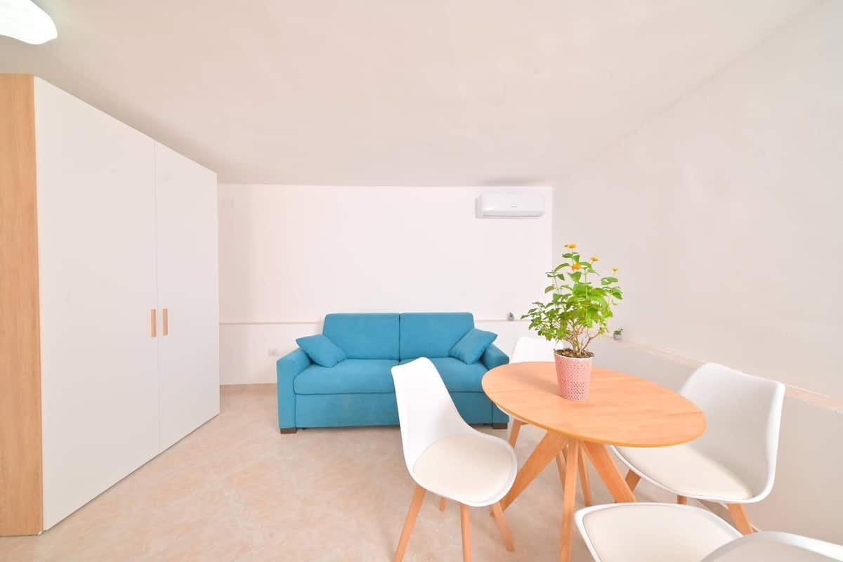 Deluxe Apartment | Living area