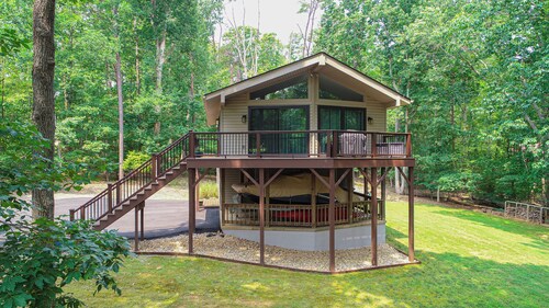 Lake Anna • Lake Access • New Boat Dock • Fast WiFi • Small Dog Friendly