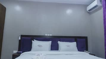 Kamar Single Eksekutif | Meja kerja, Wi-Fi gratis, dan seprai linen