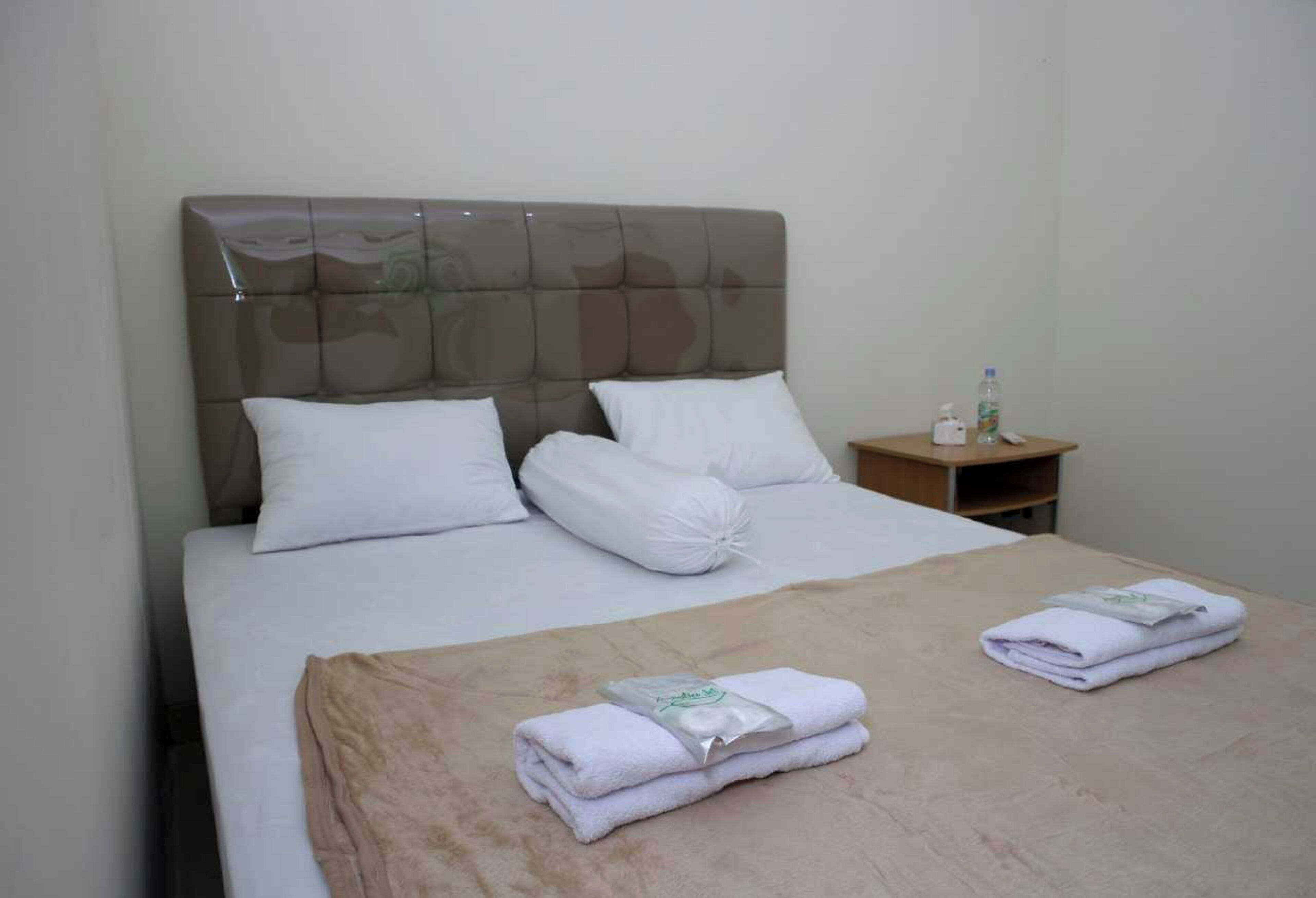 Kamar Double Deluks | Meja kerja, Wi-Fi gratis, dan seprai linen