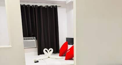 Makati Poblacion Hotel