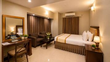 Superior Double Room | Egyptian cotton sheets, premium bedding, pillowtop beds, desk