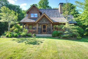 Exterior - Sweet Meadow Cottage, SweetGrass, Lake View, Blowi (Blowing Rock)