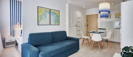 Studio Suite (38) | Ruang kerja komputer riba, seterika/papan seterika, Wi-fi percuma