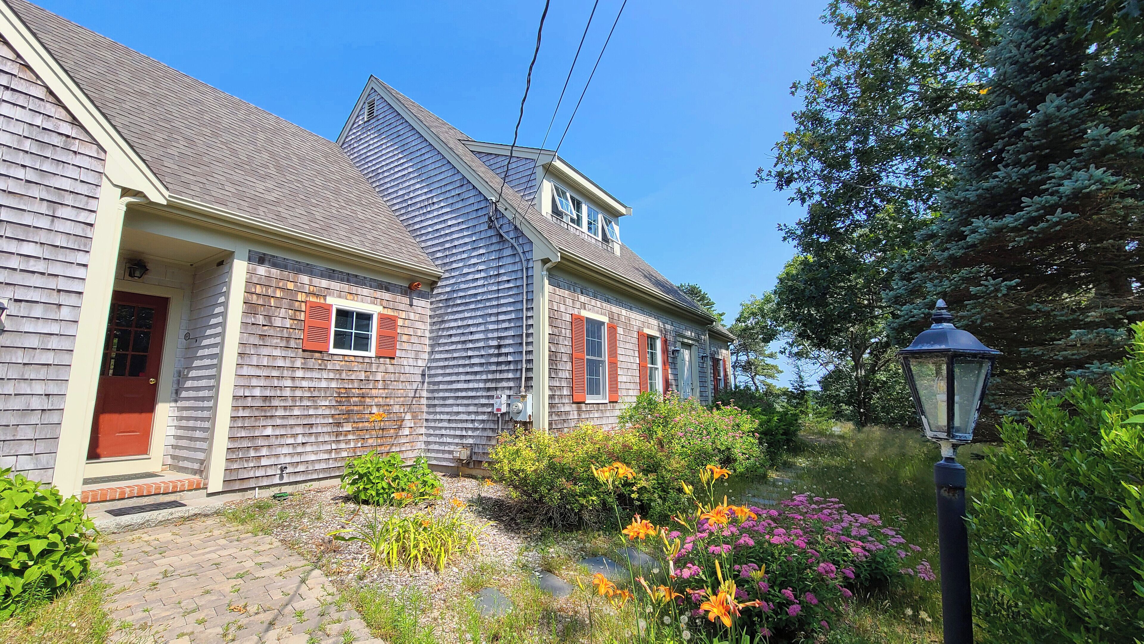 Spacious 3BD+ Home--A/C, Drummer Cove Views, Firepit, Bocce Court & Ping Pong