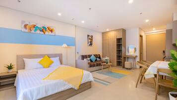 Egyptian cotton sheets, premium bedding, down comforters, minibar