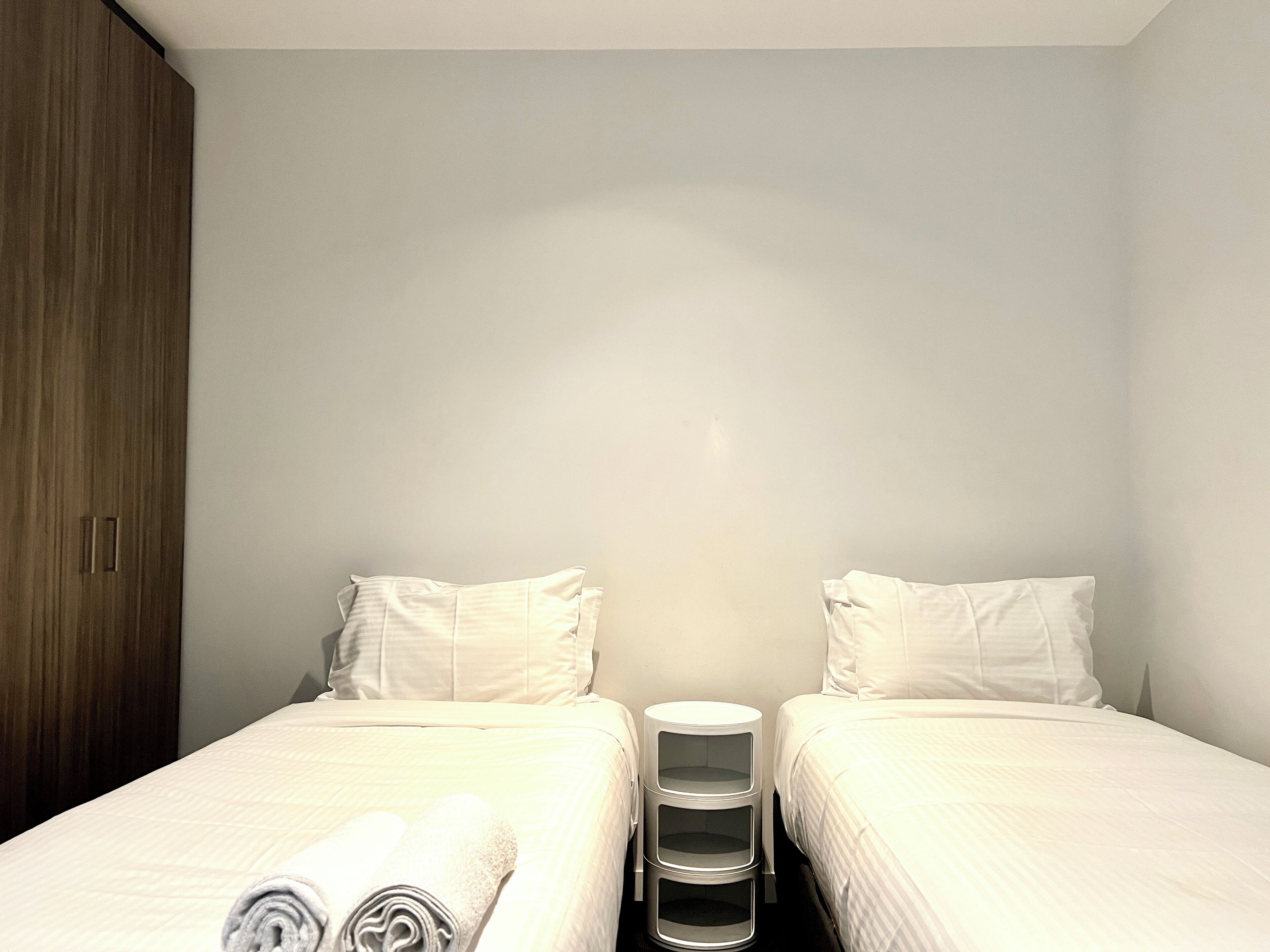 شقة ديلوكس | 2 عدّة غرف نوم وأغطية فراش متميزة ومكتب ومساحة عمل للكمبيوتر المحمول