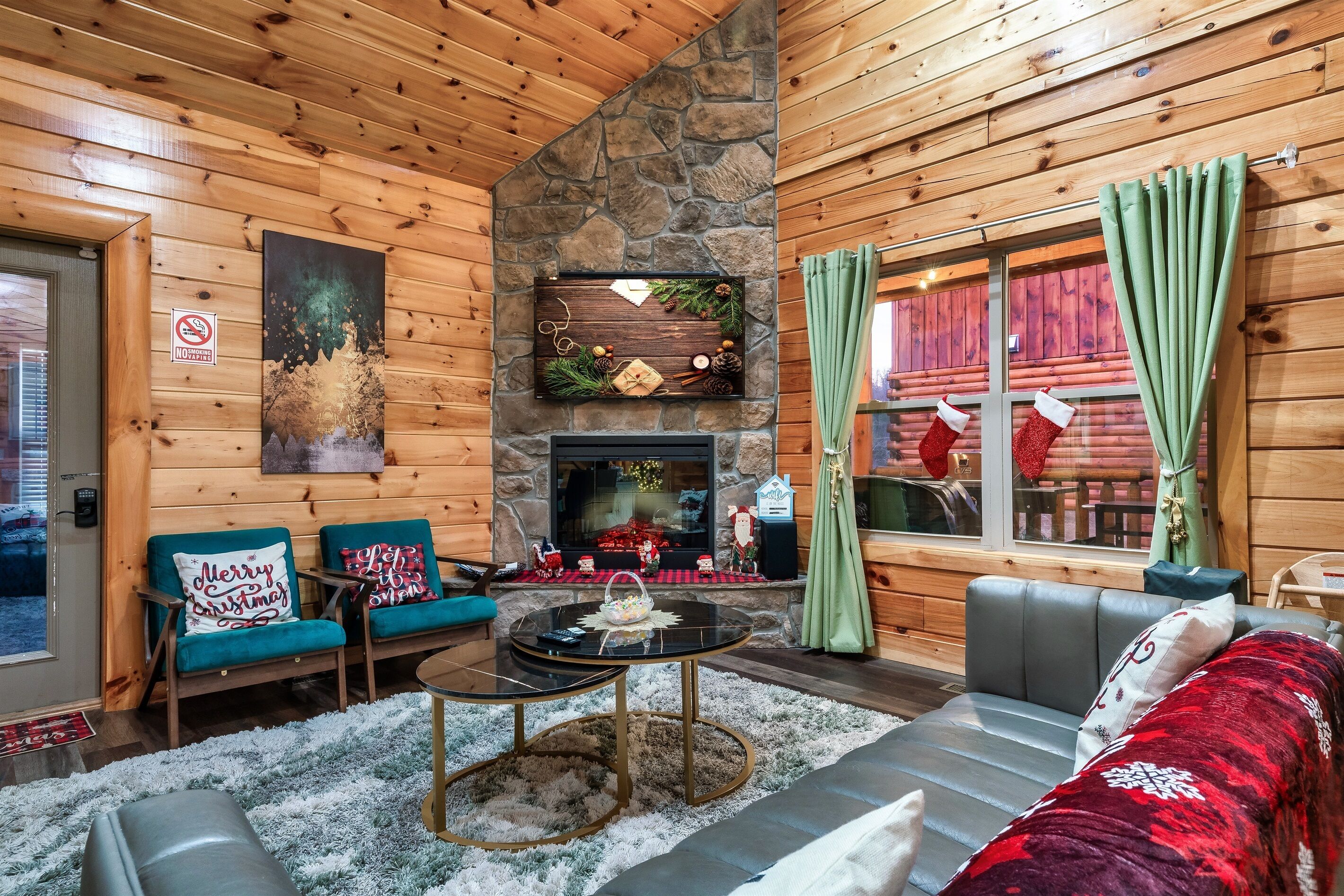 Smart TV, videojuegos y futbolito 